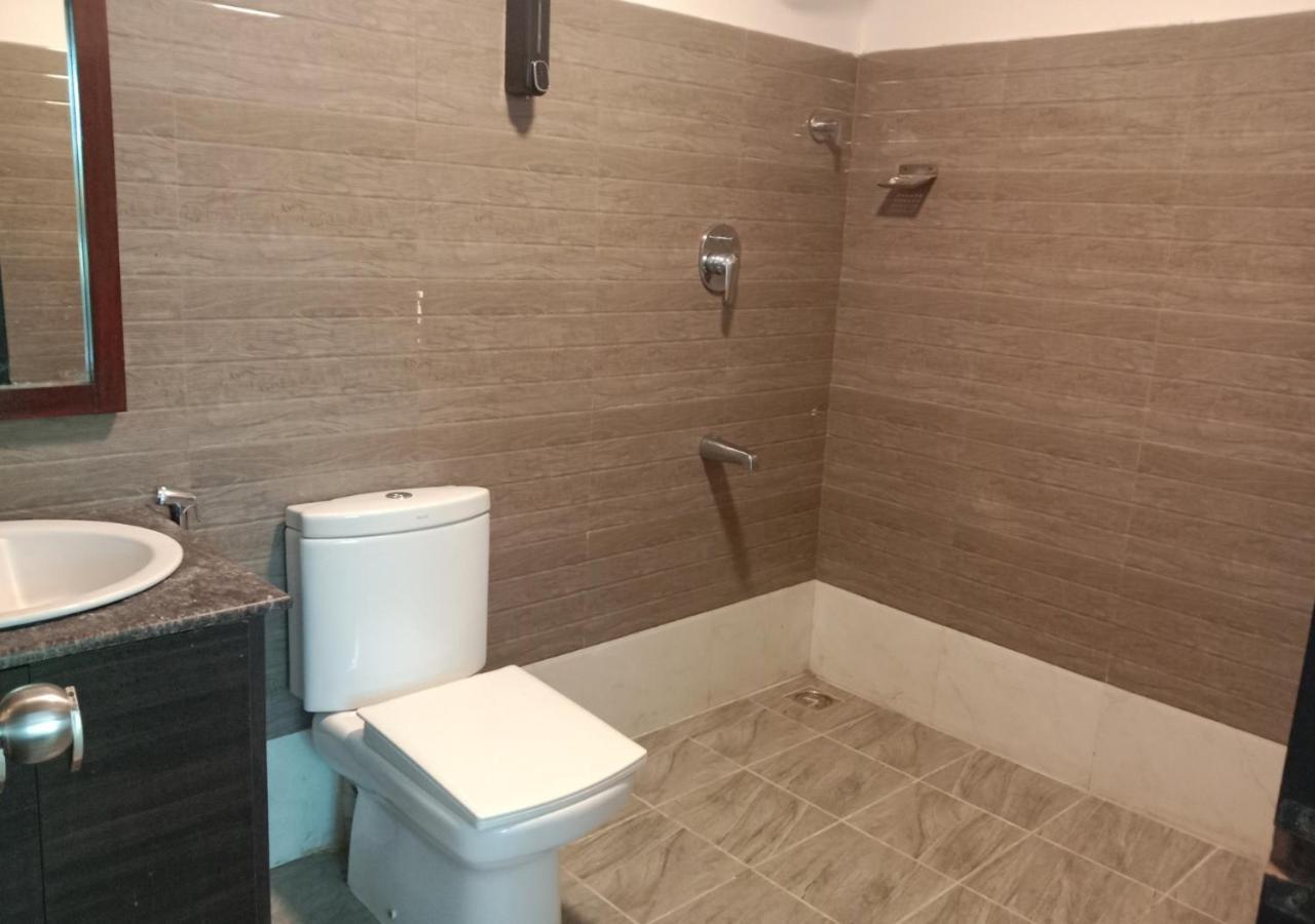 Hotel Mia Riaan Kochi